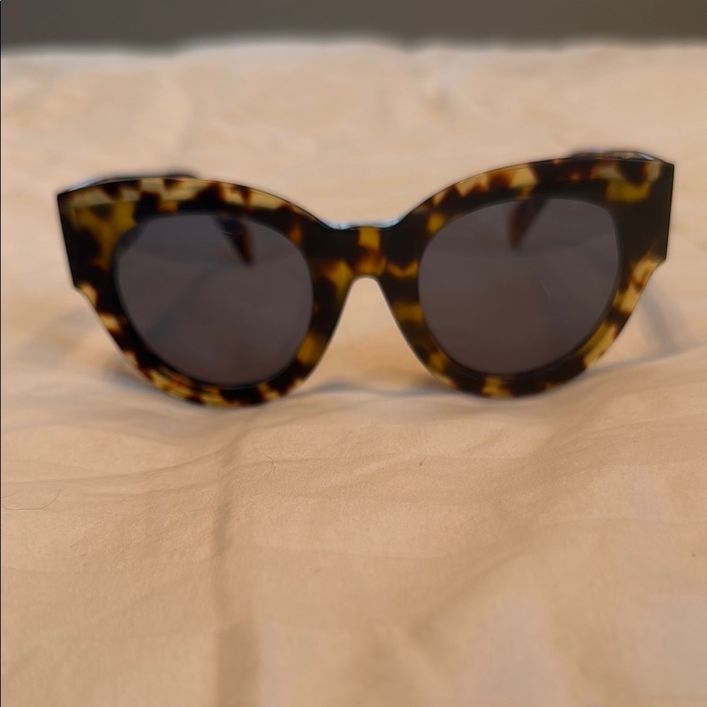 Celine CL40008F Tortoise Shell Sunglassea